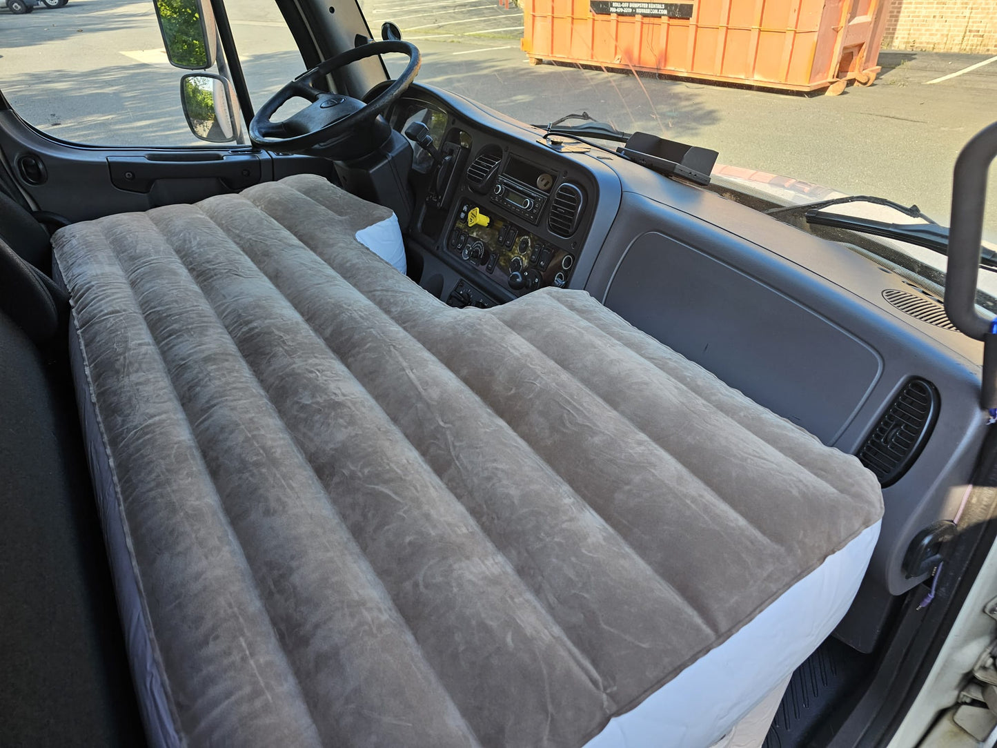 Box Truck Cab Air Bed